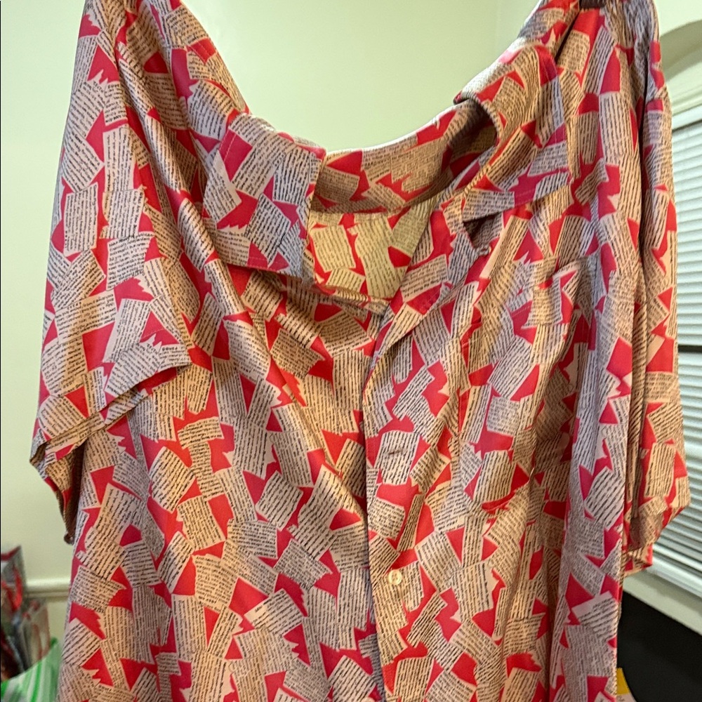 Nicole Miller Red and Cream Textured Blouse 100 silk made in Korea - Picture 5 of 12